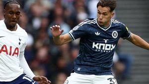 Furiozni Newcastle pregazio i Tottenham, Amar Dedić niže asistencije